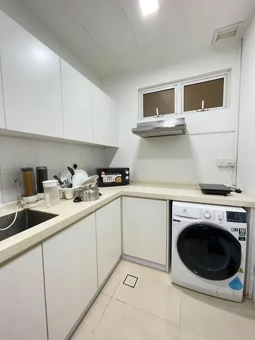 Binjai 8 Soho Premium Near Klcc & Lrt Klcc Apartment Kuala Lumpur 0*,